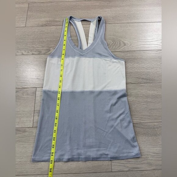 Lululemon Pedal To The Medal Singlet Tank Top Silver Fox / Angel Wing - Picture 8 of 12